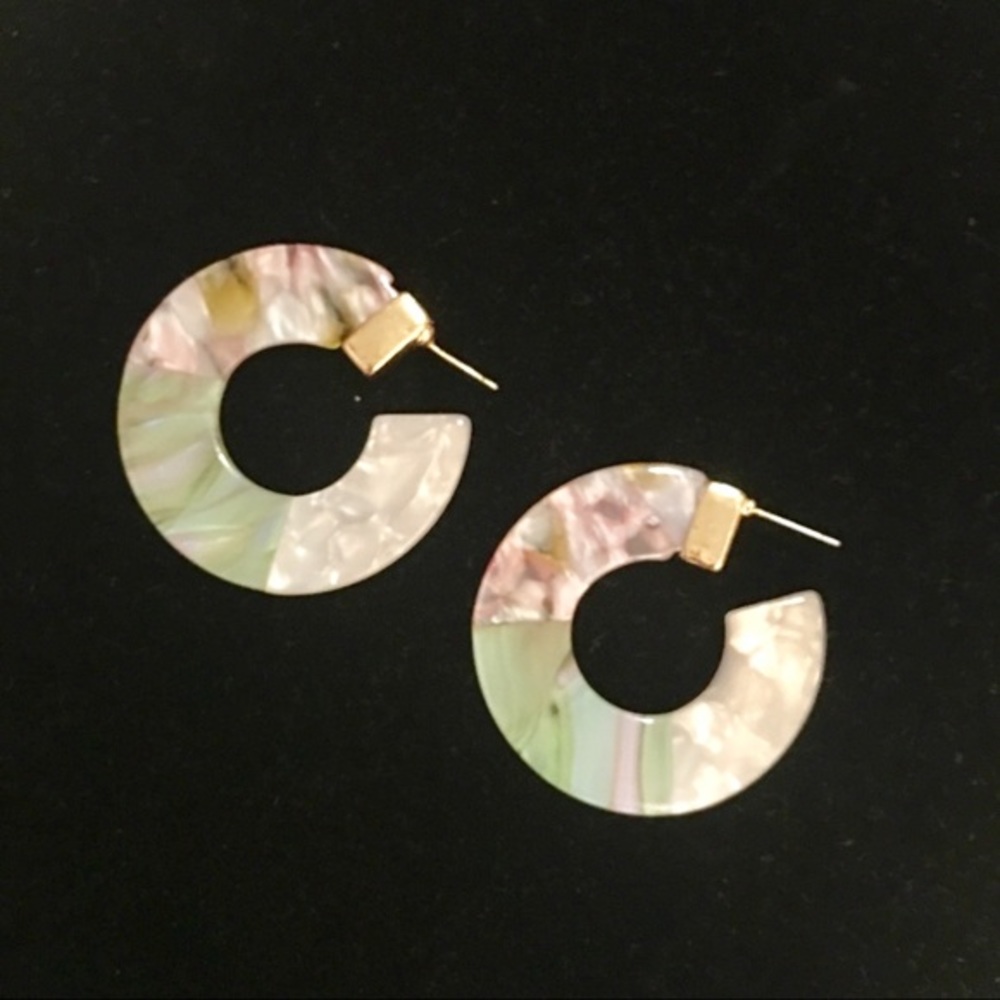 ✨”ARIANNA” ACRYLIC HOOP STYLE EARRINGS-DROP-NEW‎ - Picture 4 of 4